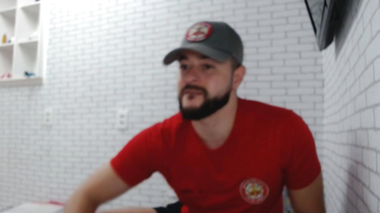 BOAS VINDAS AO MEU PERFIL - video oleh model kamera BombeiroHotx