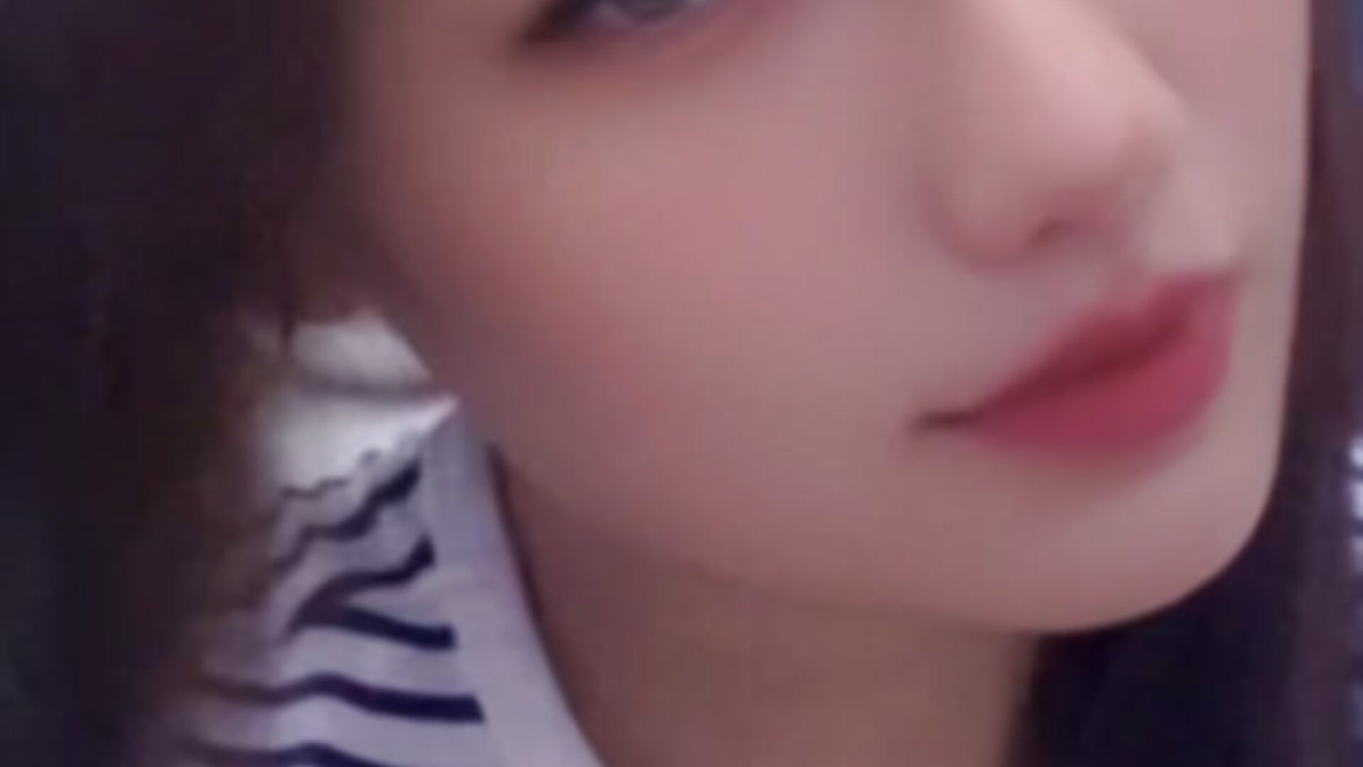 tiktok - video by lovelynie123 cam model