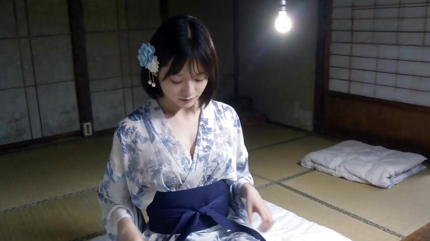 浴衣ぬぎぬぎ...♡👘🔞(※緊張なので真顔)