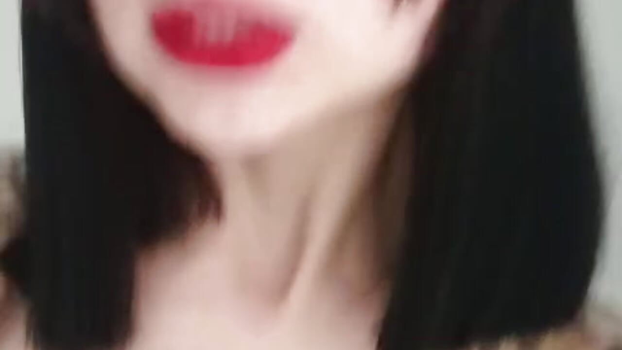 Princess👑– AriMonoban kameramodell videója