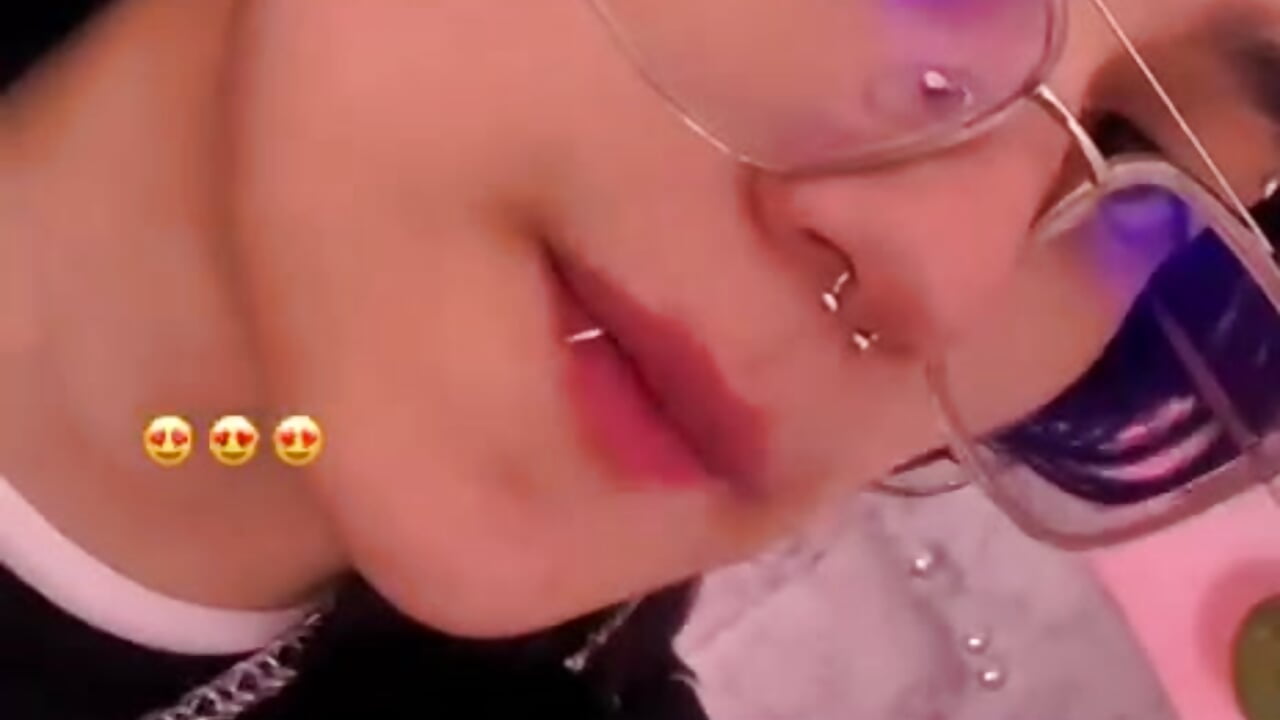 holaaa <3 - video by katalinathxandbritney1 cam model