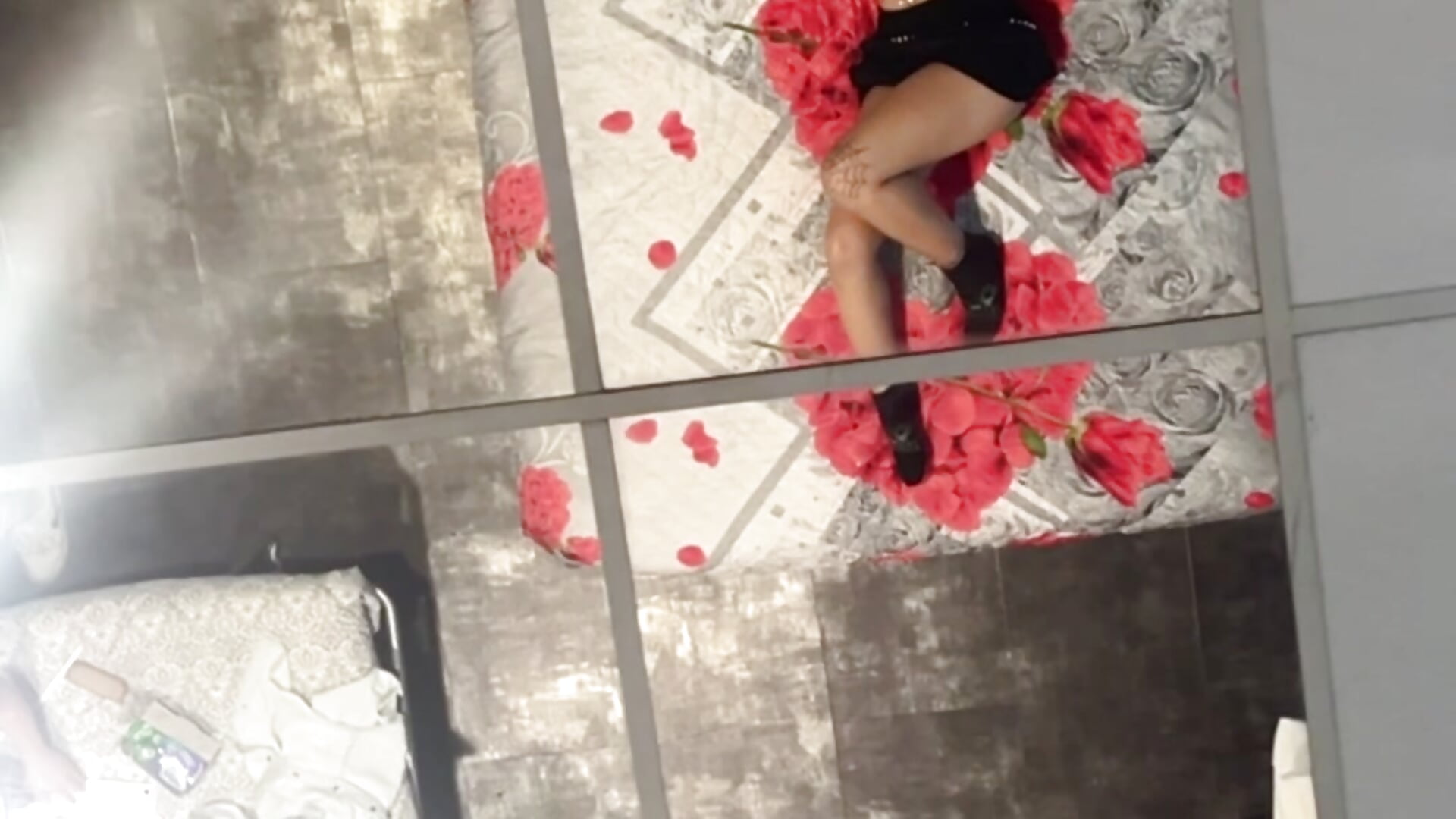 🌹 – video af piccolaflo cam-model