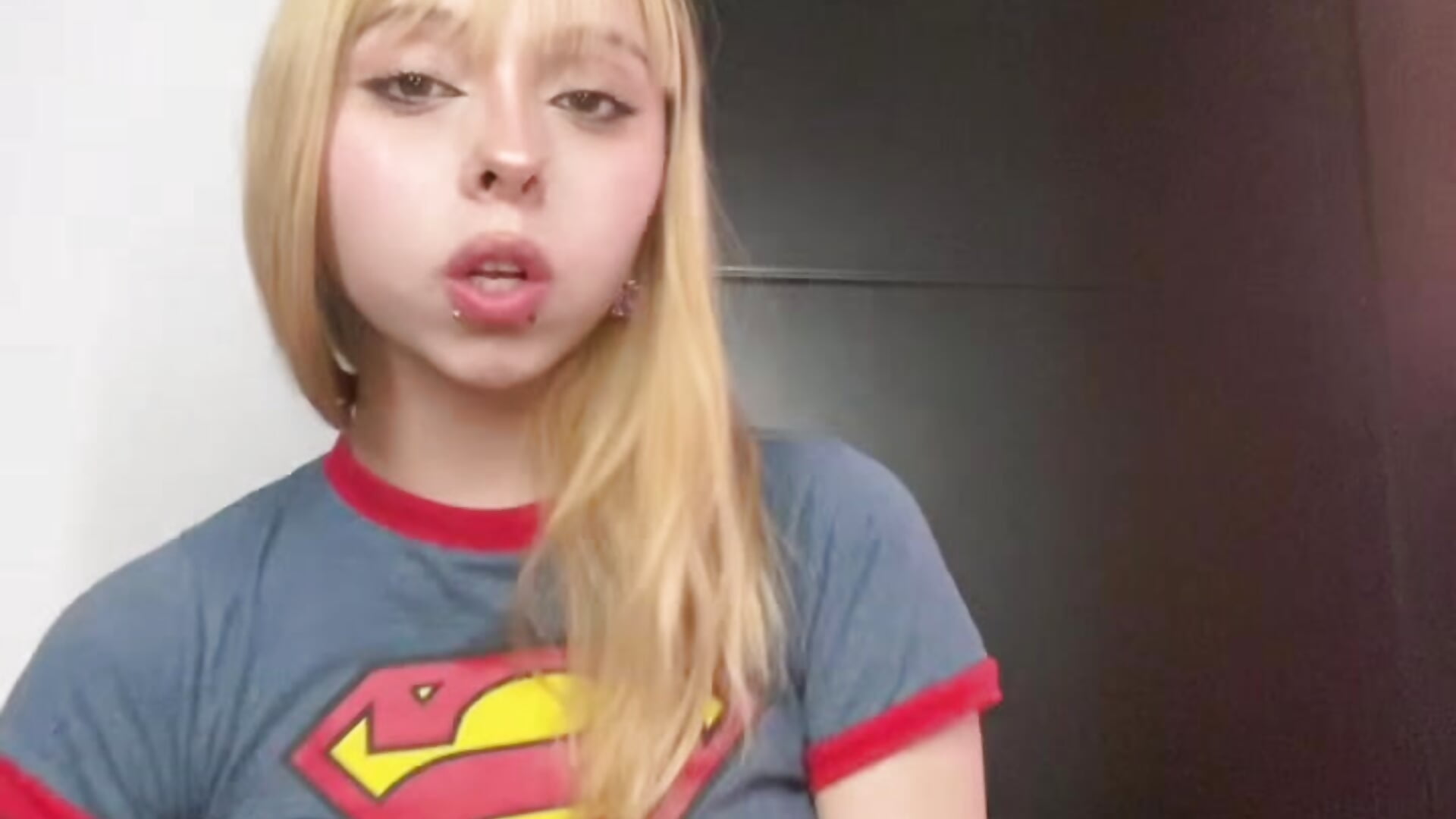 Batelo batelo - video by its_bibi cam model