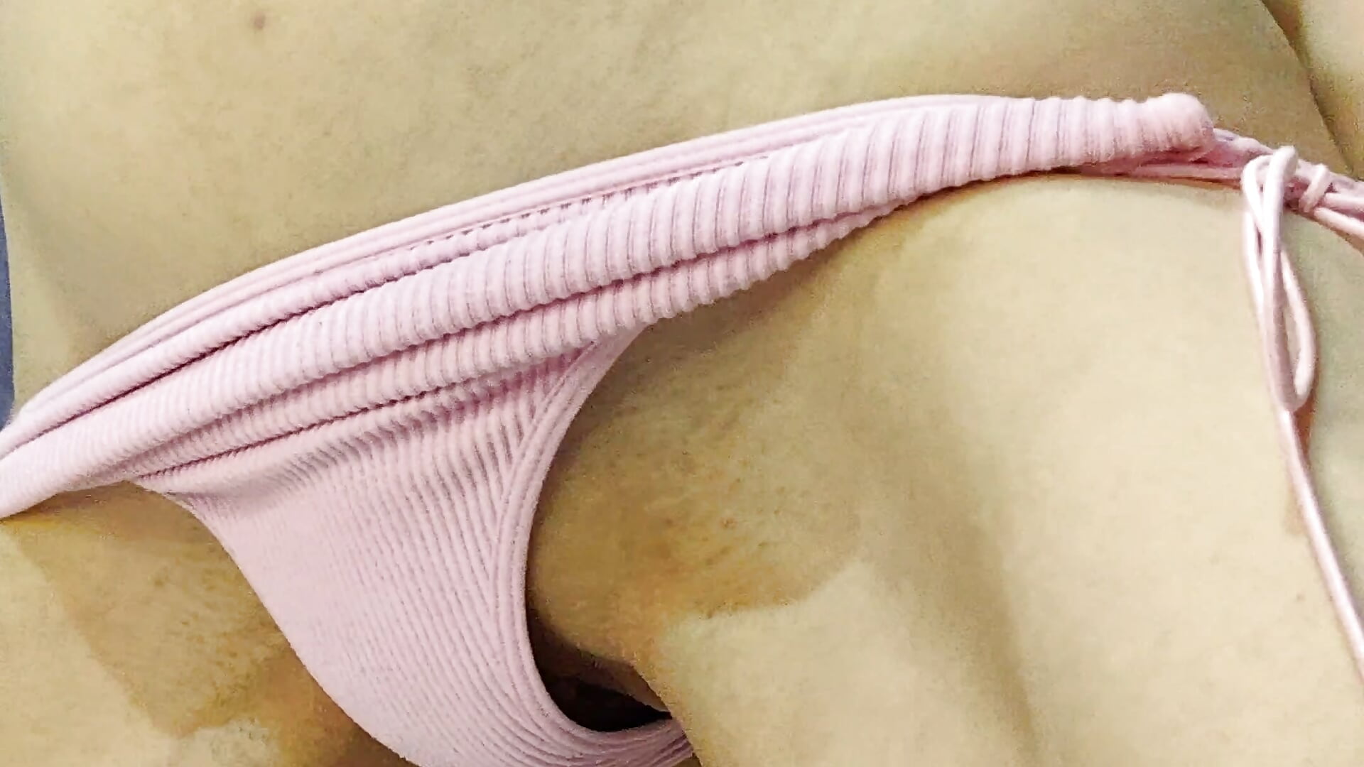 anal with dildo - Vídeo de Rinamay_, modelo de vídeos