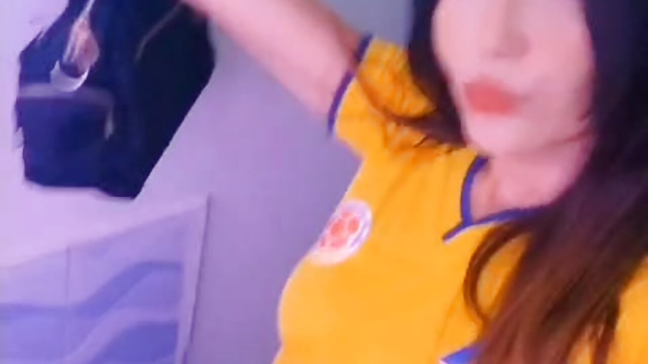 💛💙💋 – video modela na kameri VickyVentura