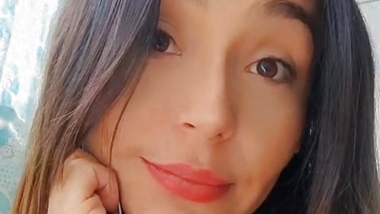 Remember that your like is free, give me your like – video modela na kameri VickyVentura