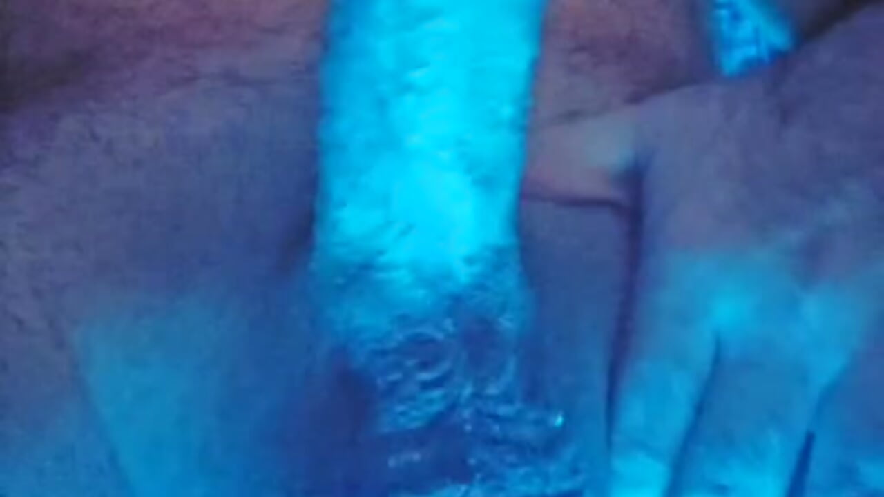 who are you?－カメラキャストのsilenos35の動画