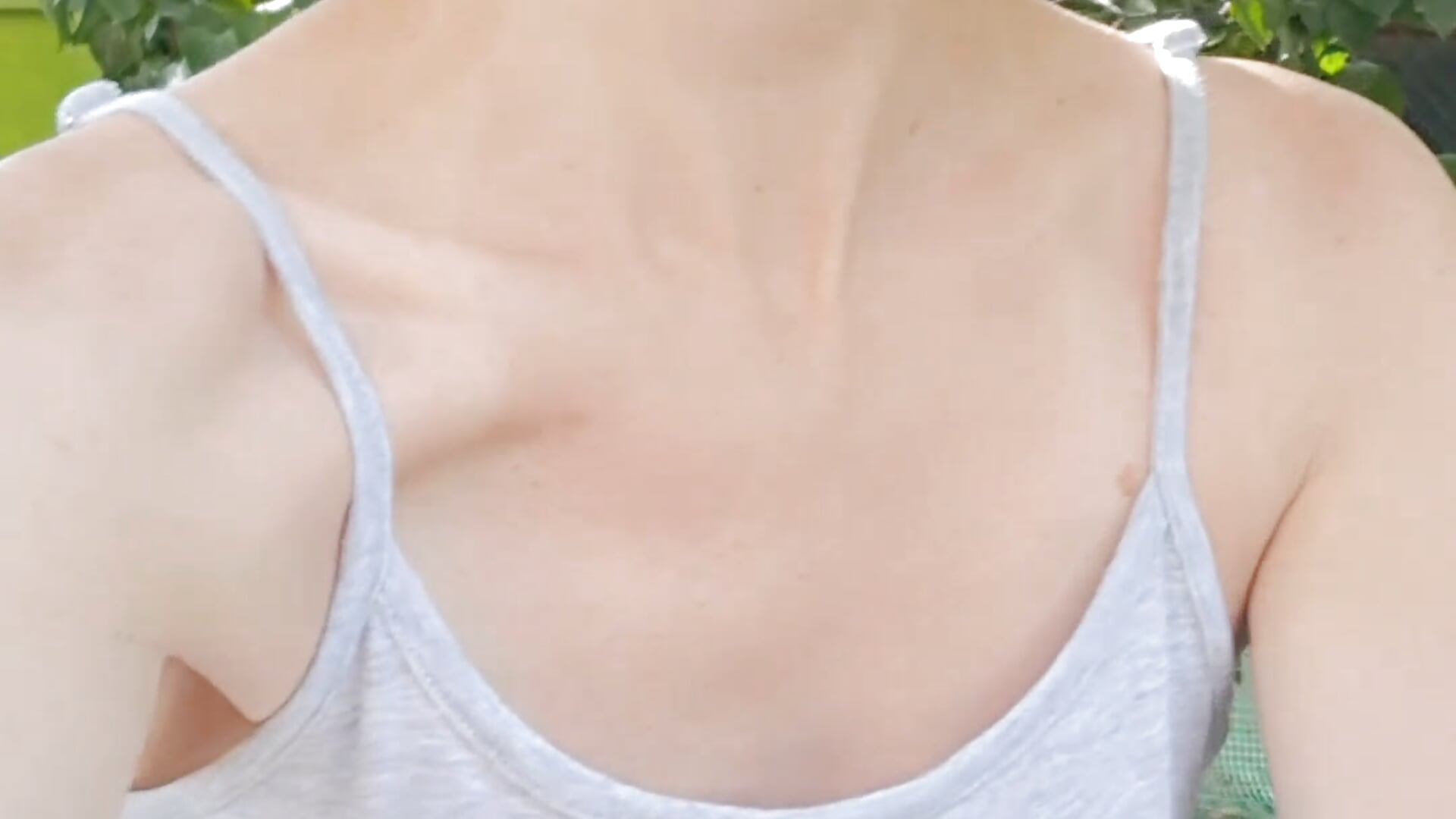 little sea surprise - video by HotDuoLove7 cam model