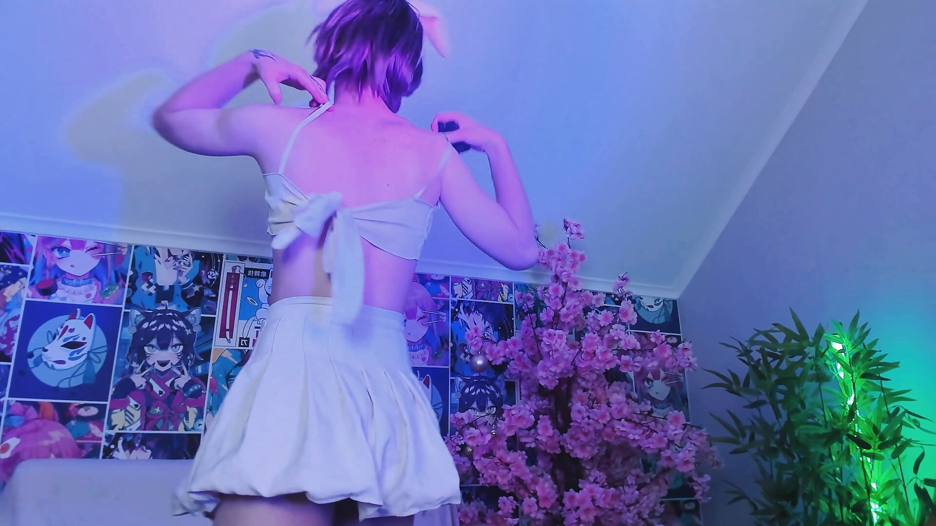 Paradise bunny – video od webkamerové modelky yoi_mika