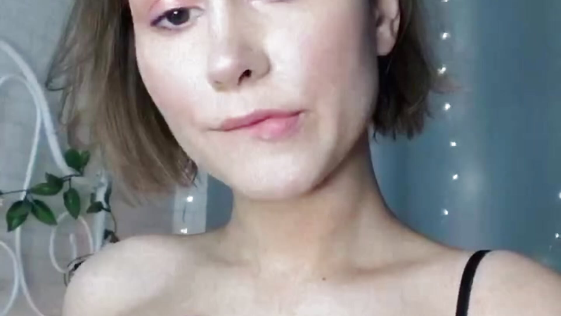 Smirk x2 ;) - video oleh worsh1p_me kamera model