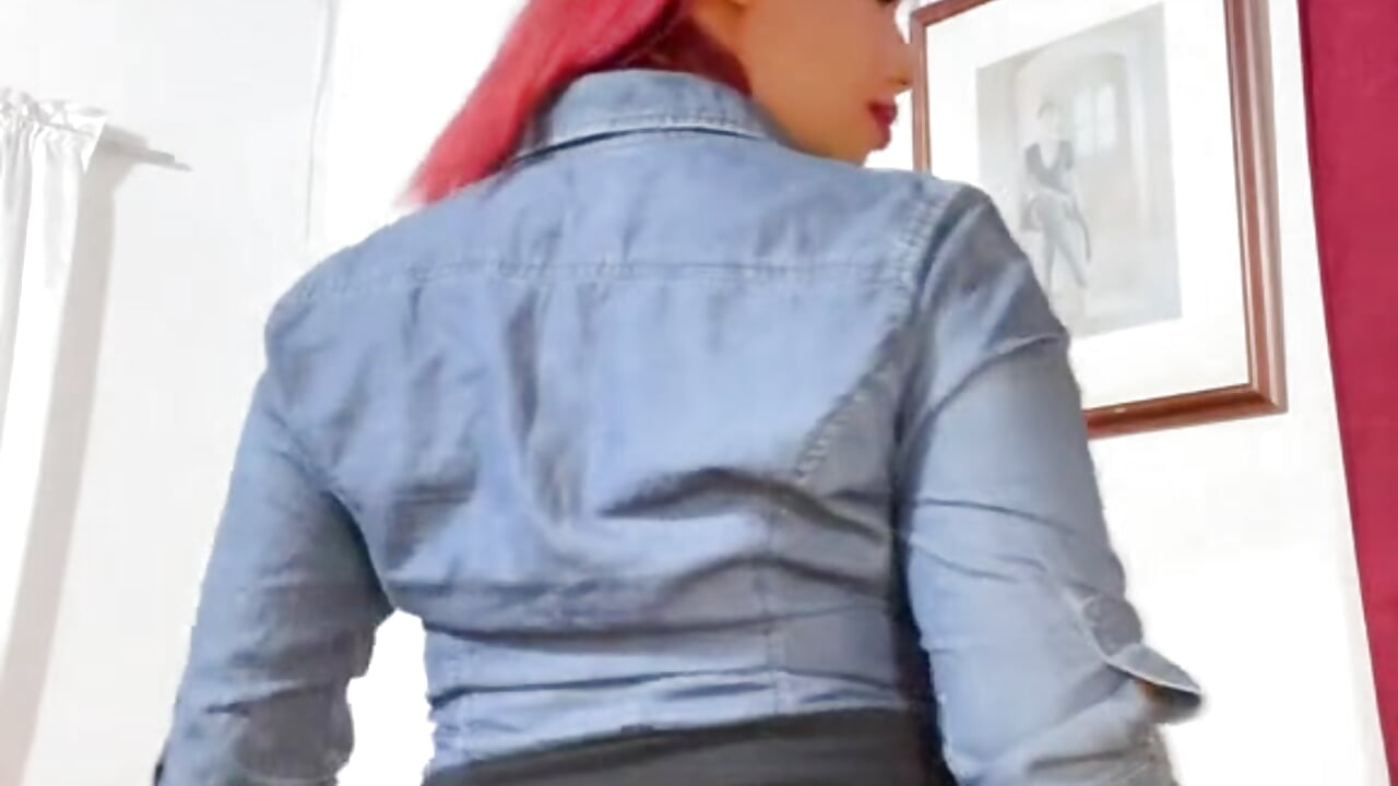 Can I dance near you? 🤭– MelissaAGT kameramodell videója