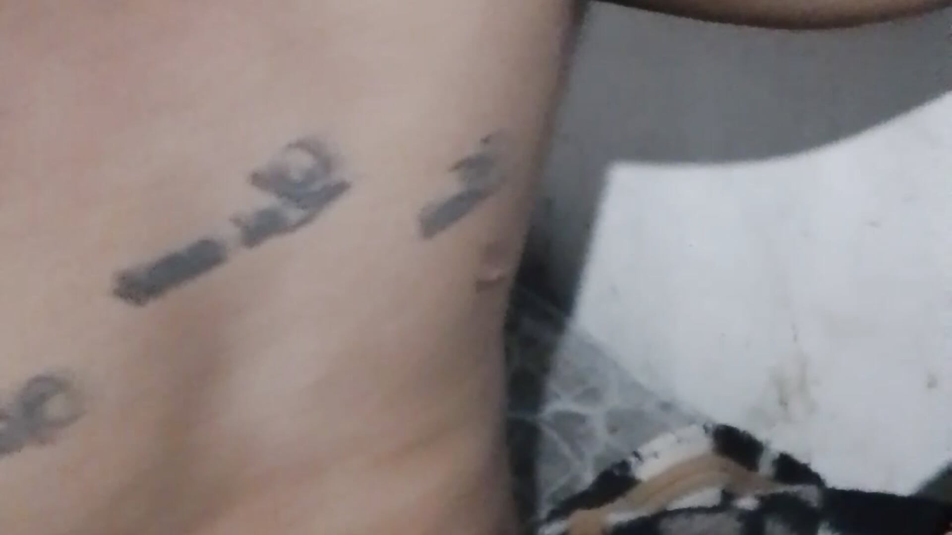 Mis tatooss－カメラキャストのdani_alejaの動画