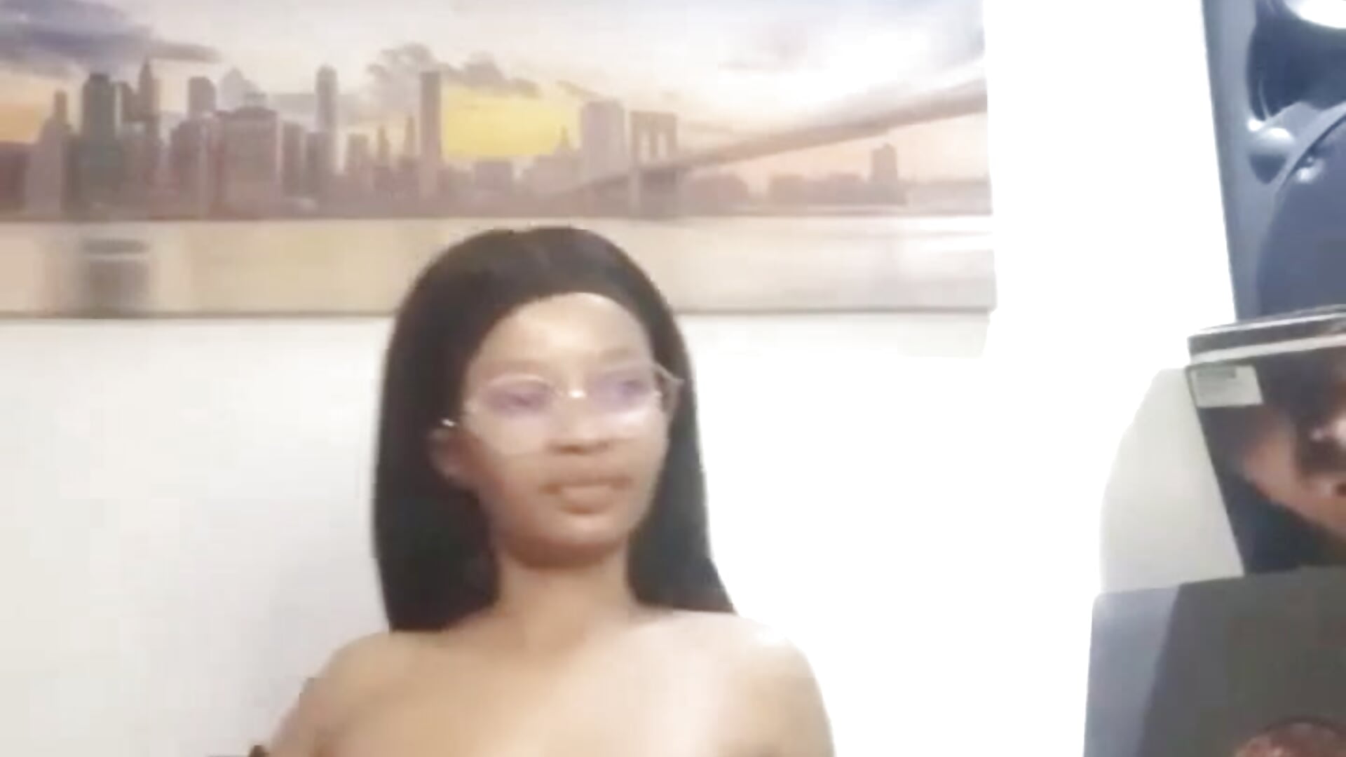 Serene - video by SereneLips cam model