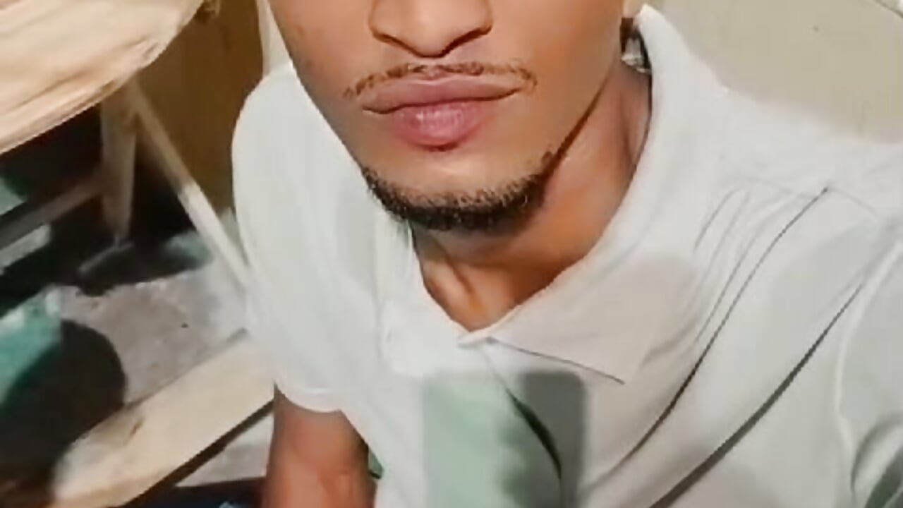 1000070231 - video by Pedrobaiano22 cam model