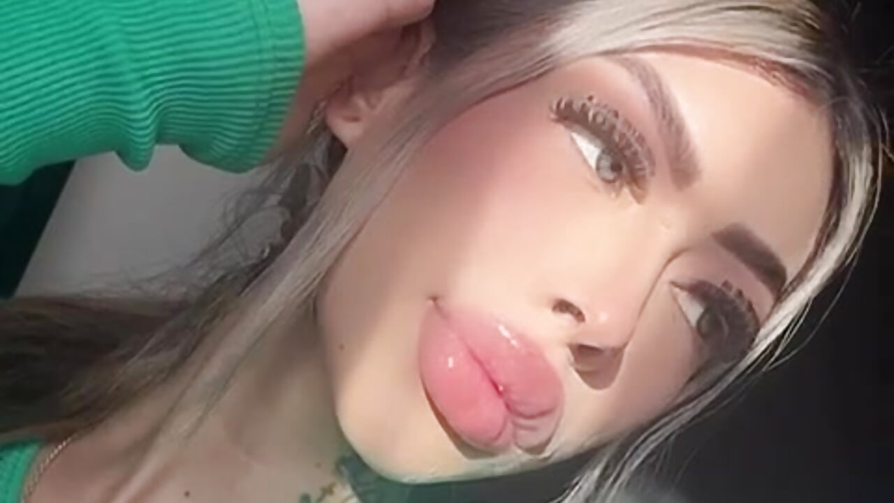 ❤ - video by VIOLETT_SATOMI cam model