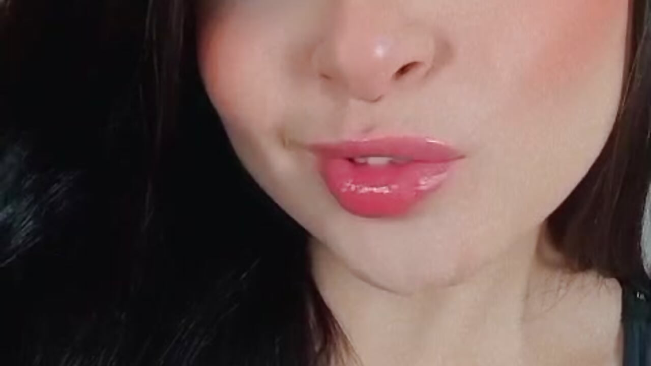 Muaakk - video by cloe_galee cam model