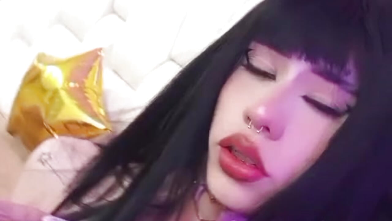 shine like me 💎 - video oleh model kamera Foxxy_Doll