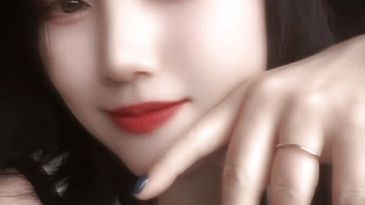 小小怪，可可爱爱 - video by xiaoxiao101 cam model