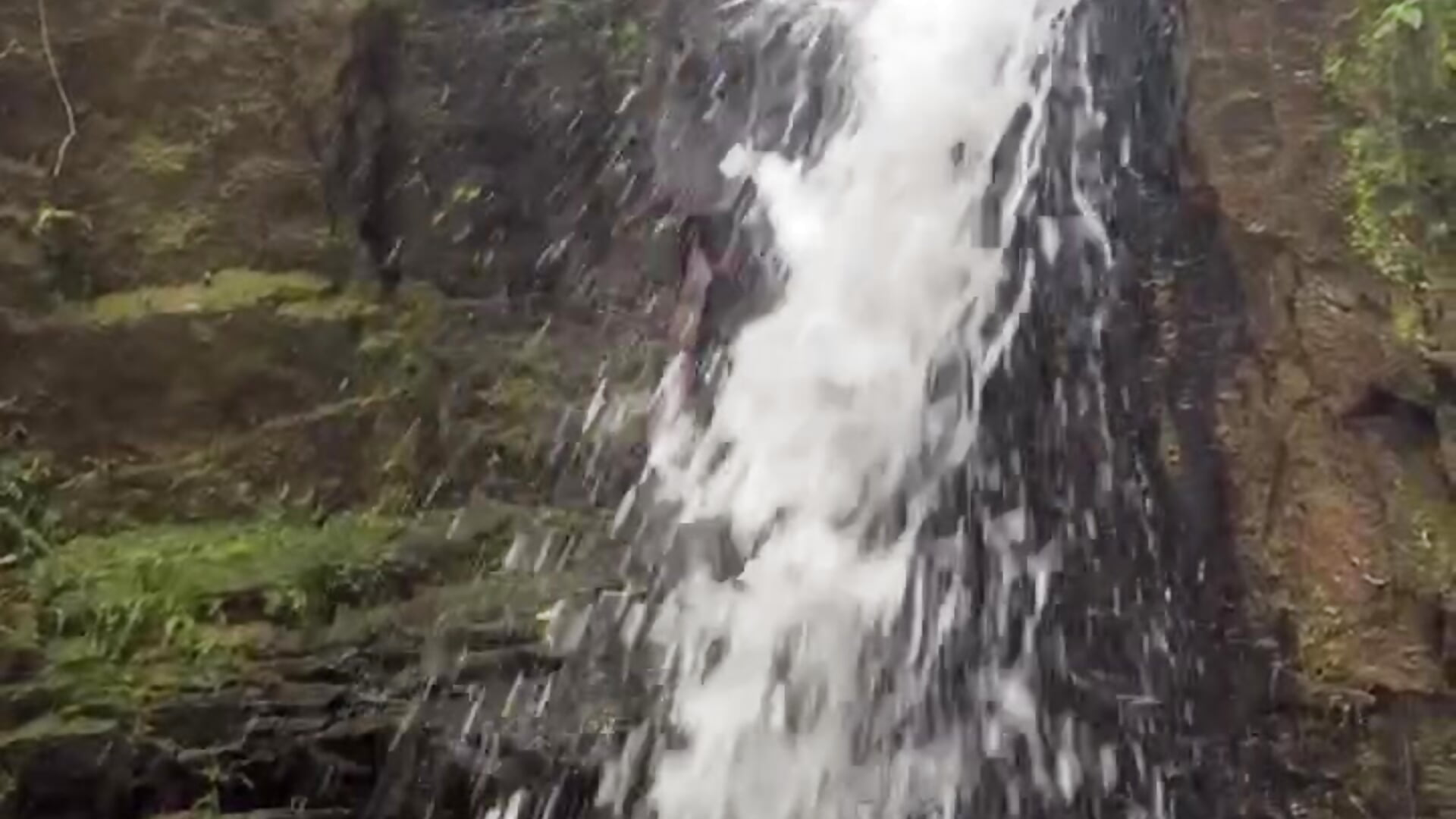 CLIMBING MOUNTAIN ! - video by aa_lunit cam model