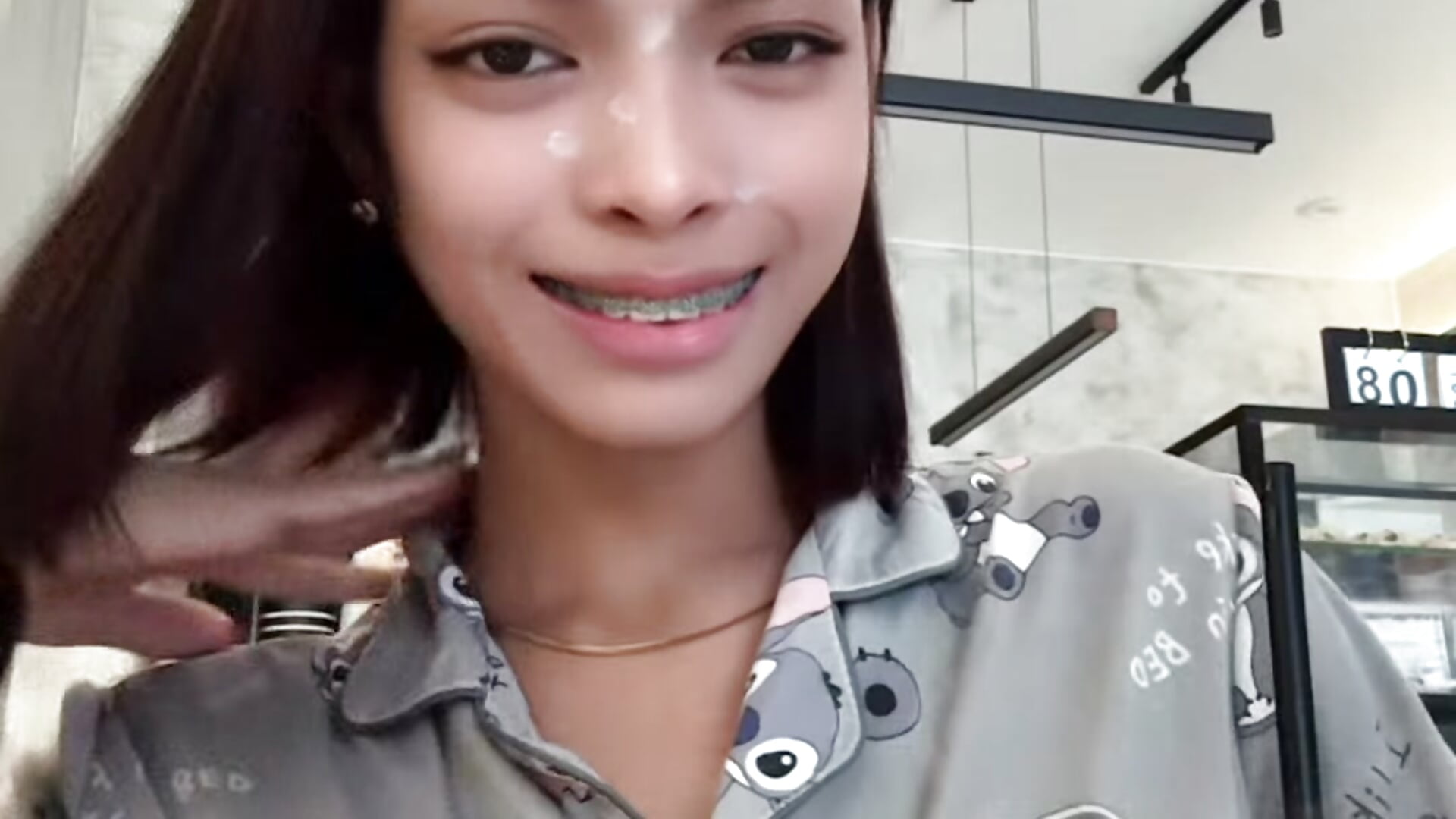 Lets have some milktea💖 - video di DoriDelux20 modella di cam