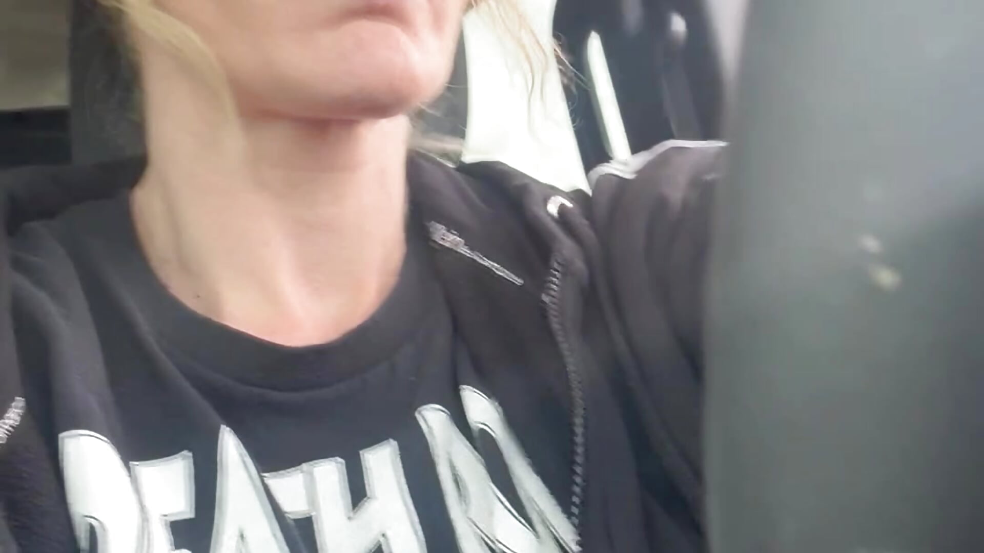 IMG_1304 - video by monstacookei cam model