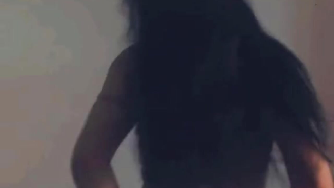 sexy dance issa - Issafoxx 캠 모델의 동영상