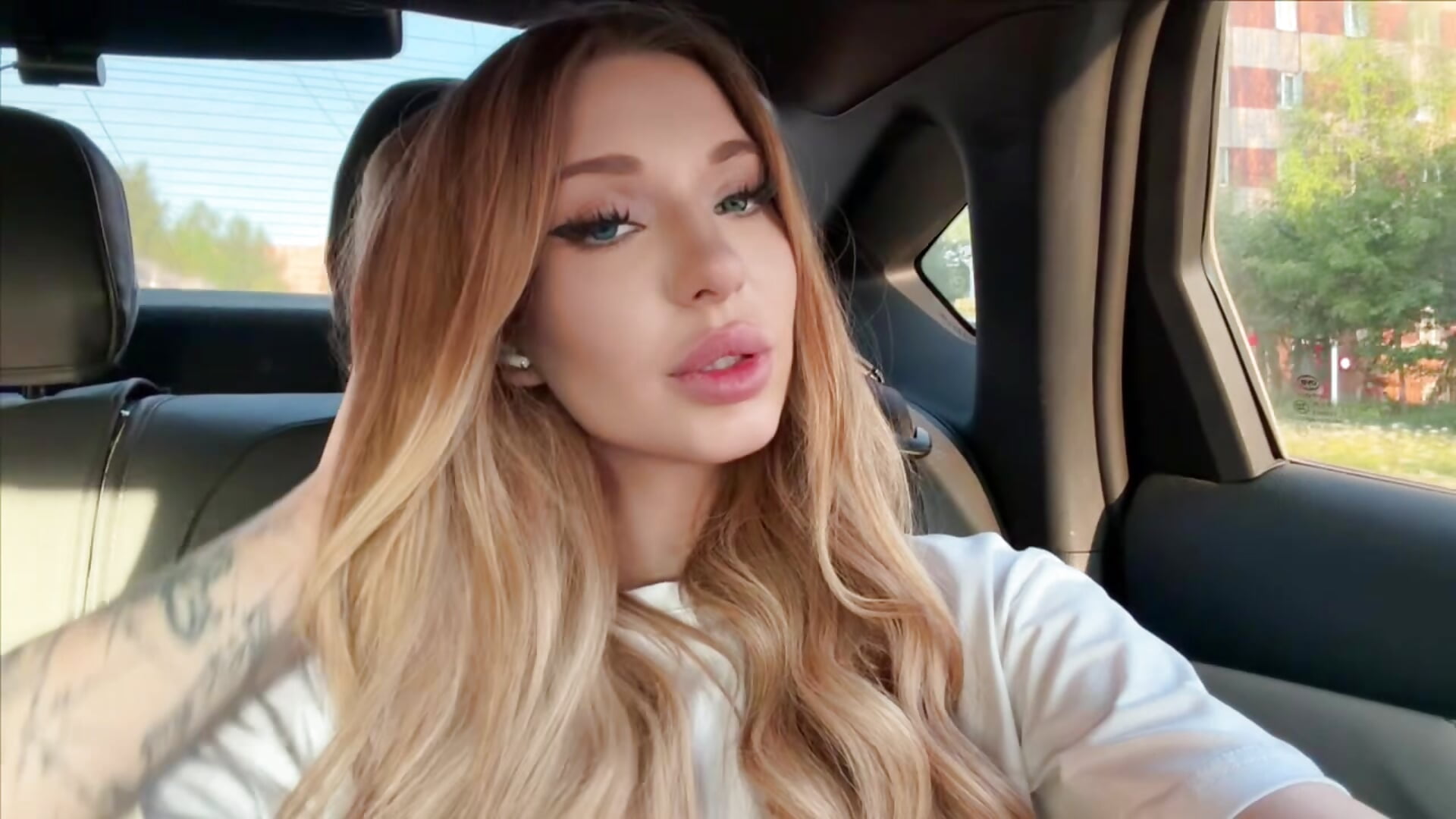 🌞🌞🌞 - video di AriellaMelo modella di cam