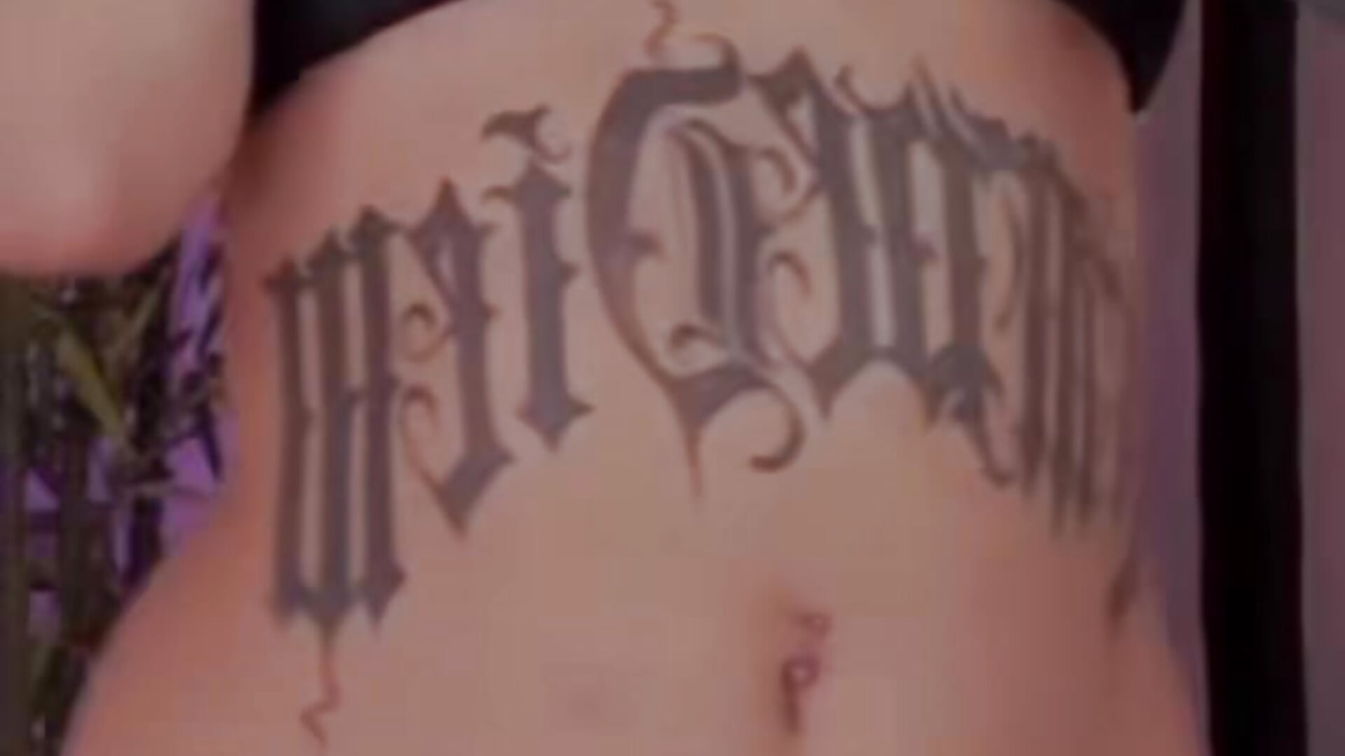 Drinkme – видео вебкам-модели ChloeShade