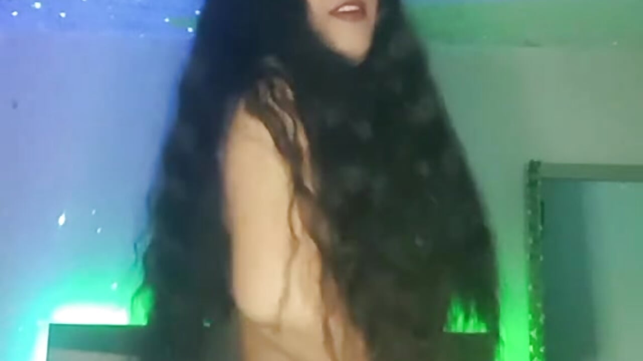 sola <3－カメラキャストのMellygomezx24の動画