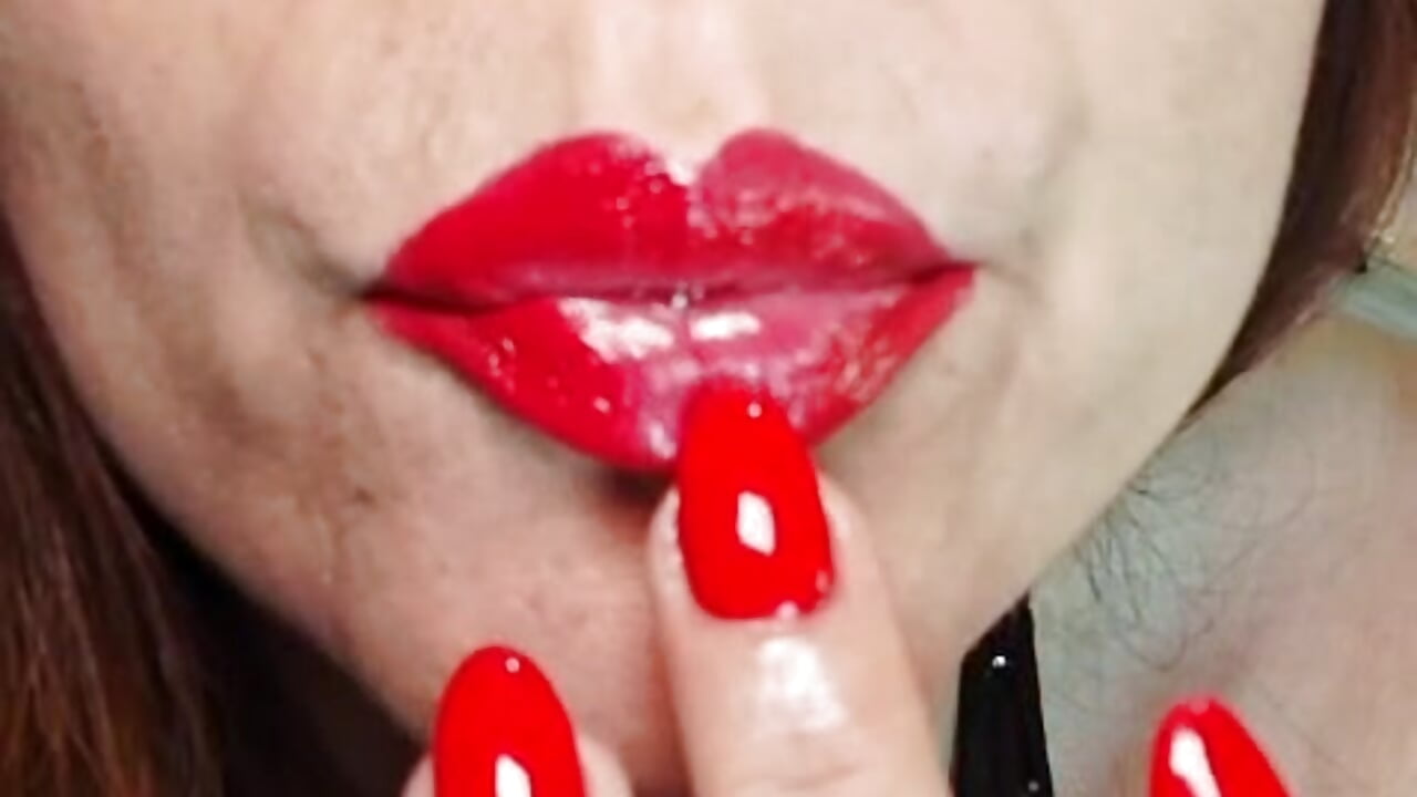 Tongue saliva for your hard cock mmmm - video by Lady_Sofhia cam model