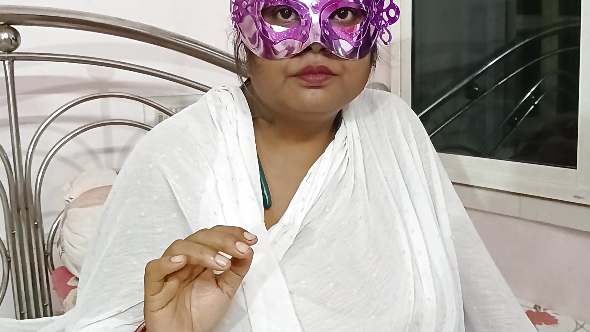 1000031302 - video by Barna_Love cam model