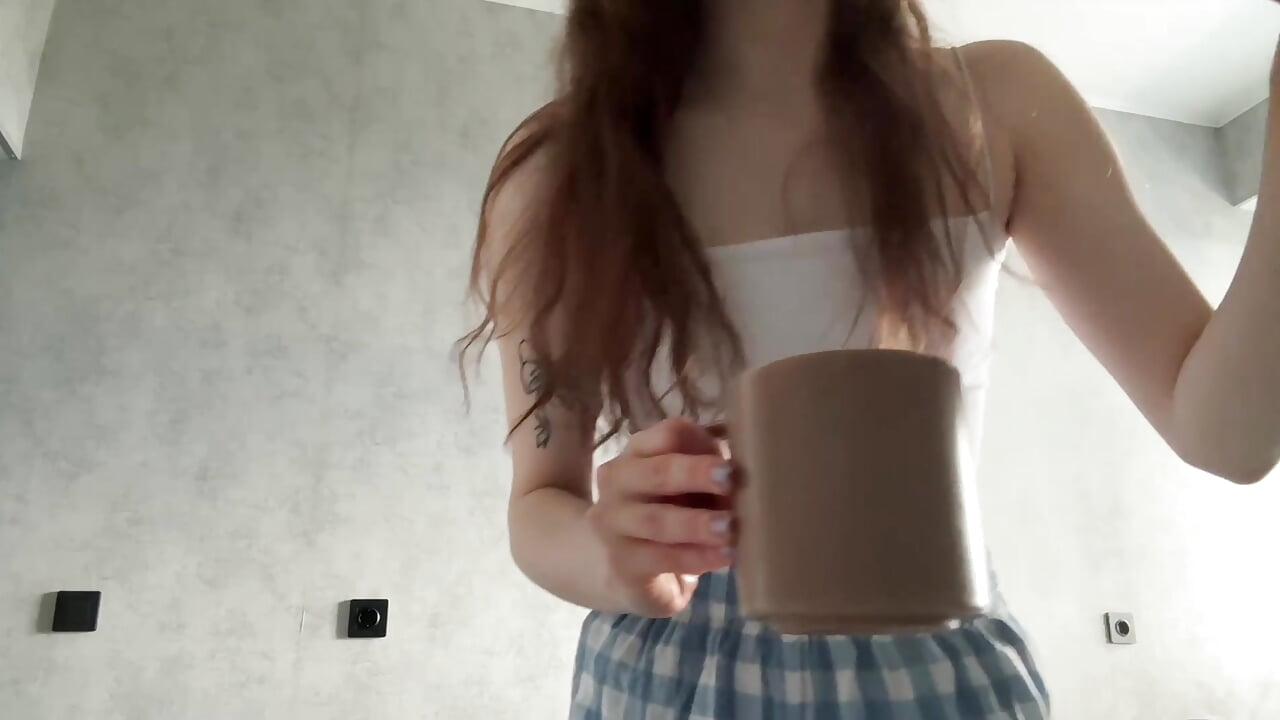 Making the Perfect Matcha - video oleh model kamera Zoe_Vee