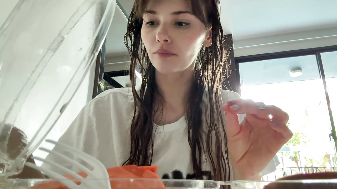 Exotic Fruit ASMR– Zoe_Vee kameramodell videója