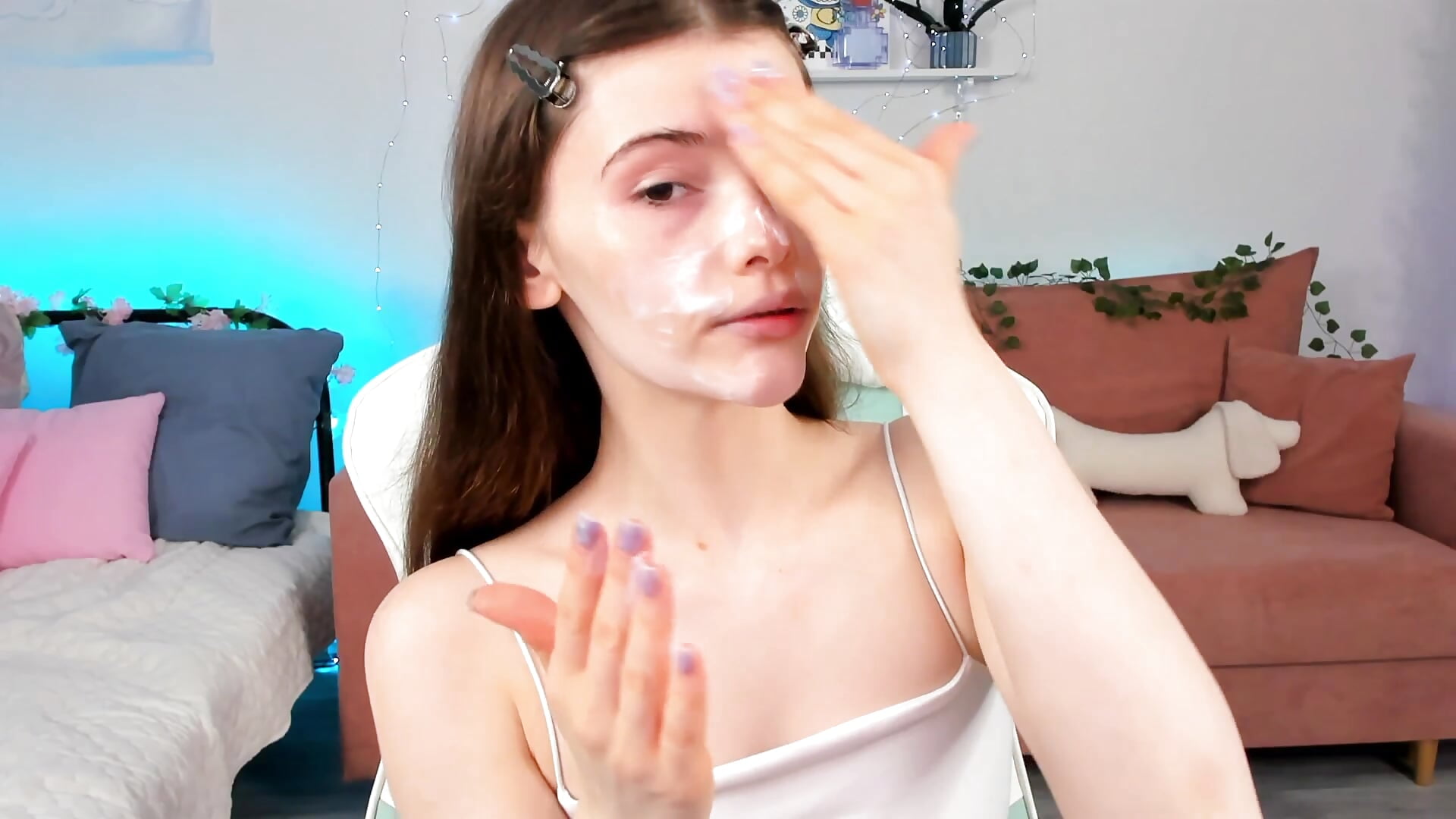 Night Skincare Routine - video by Zoe_Vee cam model