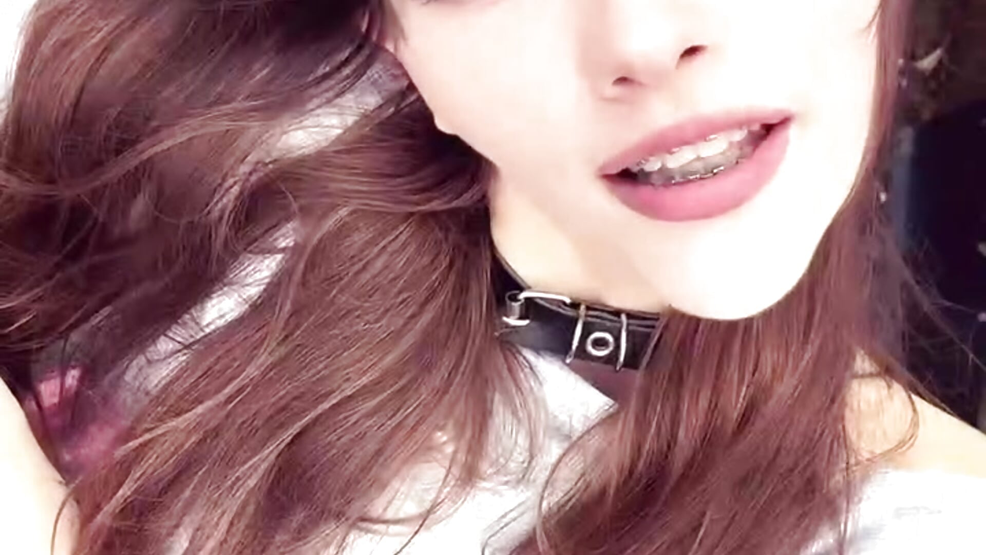 just a little bit of me to brighten your day ^^ - video Zoe_Vee kameramallilta