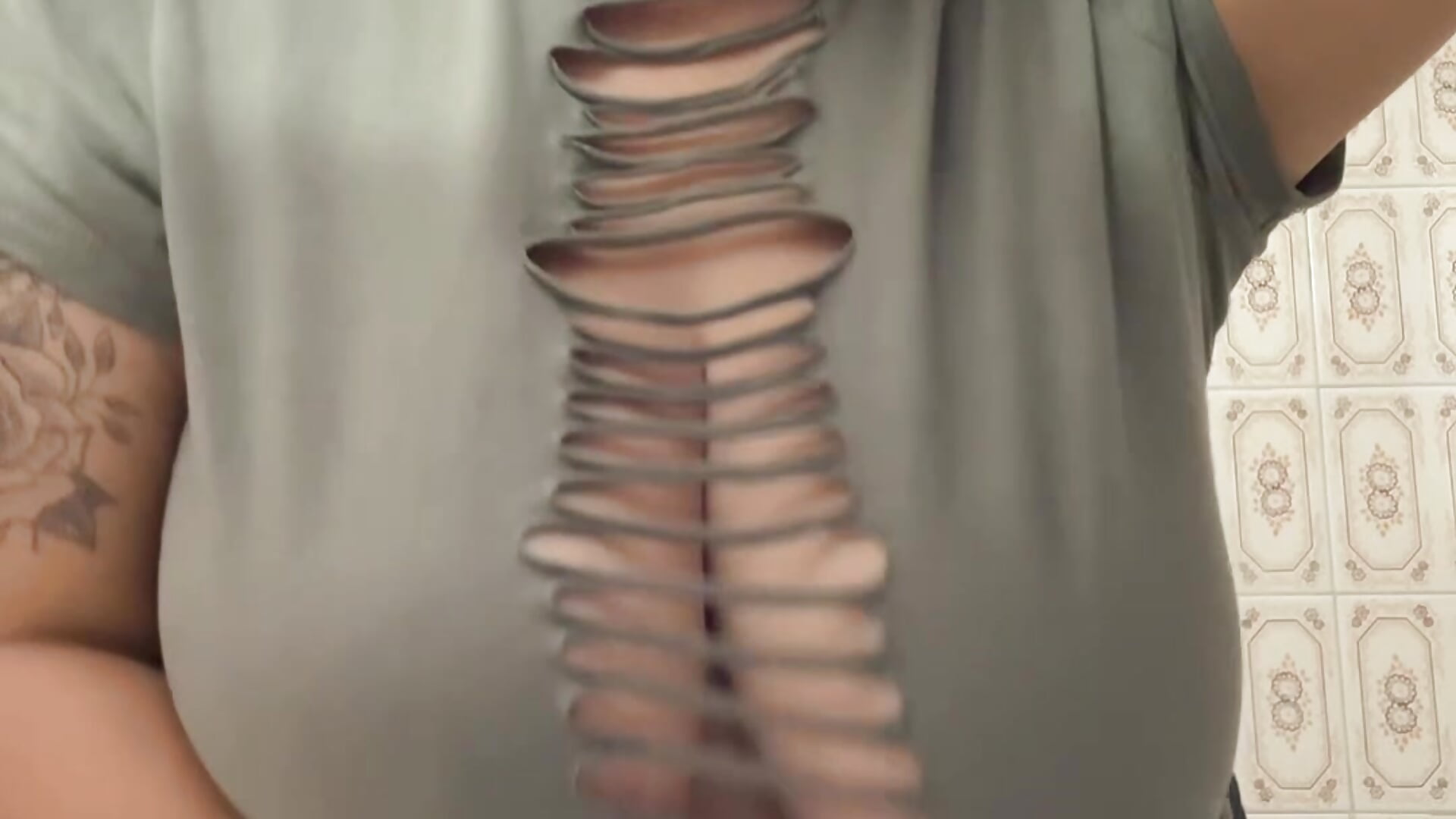 Let’s play ??  Jugamos ??? 🤭💋 - vídeo de la modelo de cam Madissonkings_