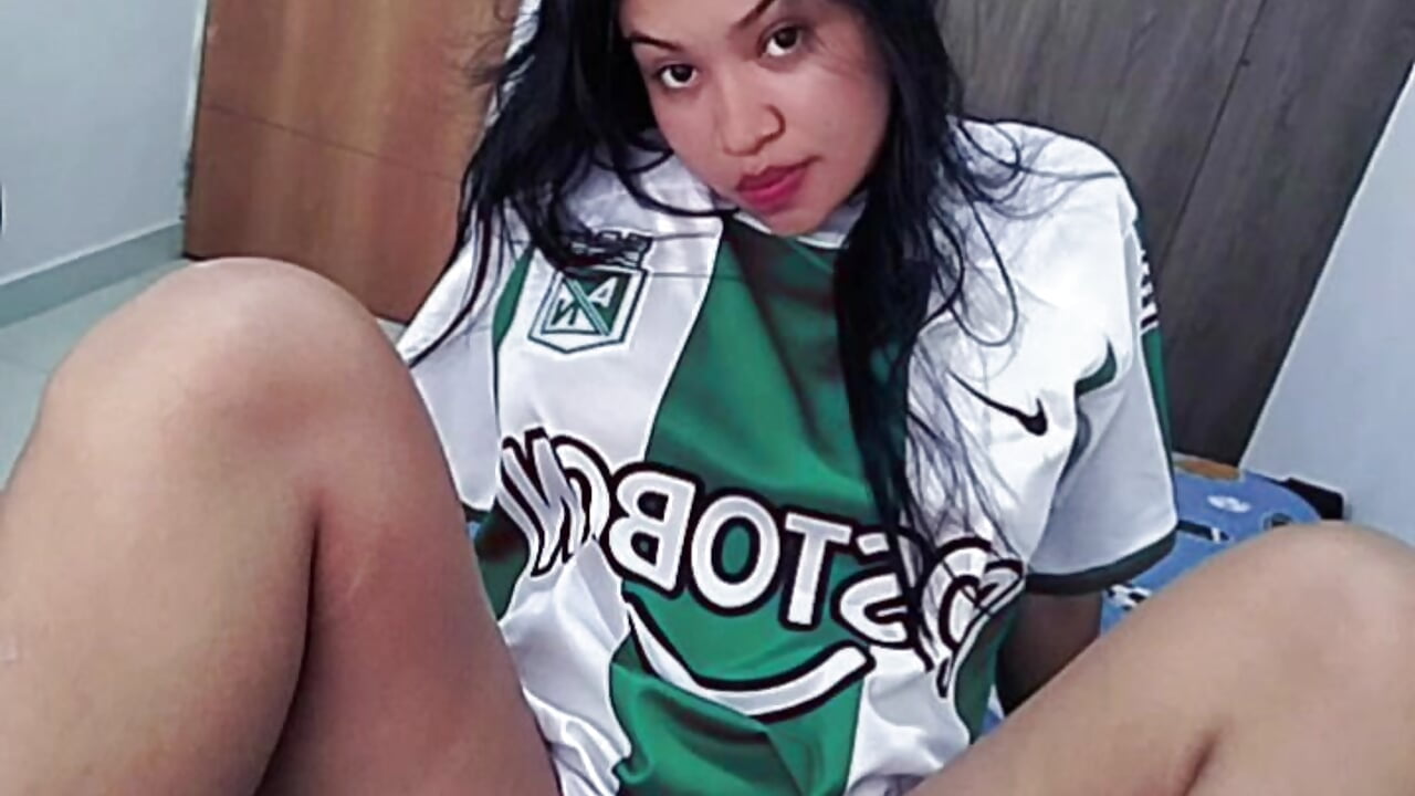 2025-06-22-163855802-65-concat-v - video by Estrellita_0 cam model