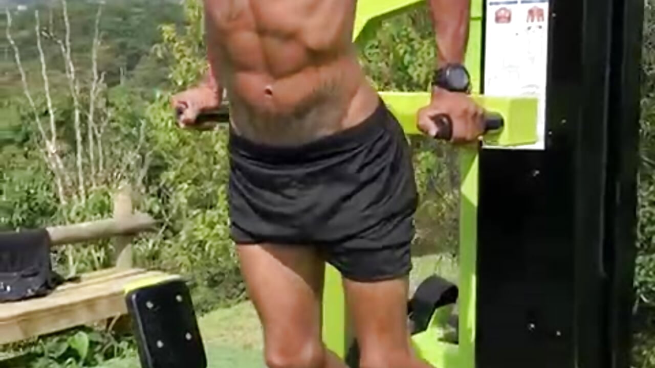 workout - vidéo du modèle de showcams Damian_Shakur