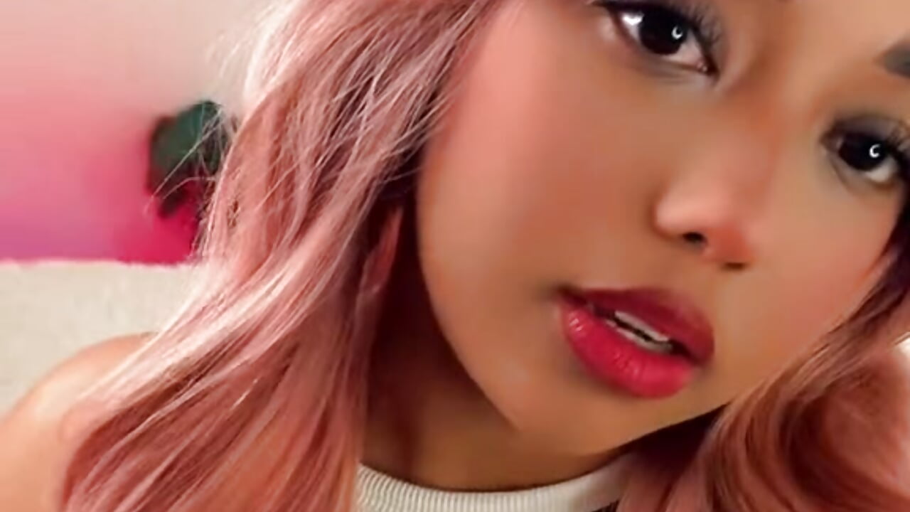 🩷🩷🩷 - βίντεο μοντέλου _Zahara_