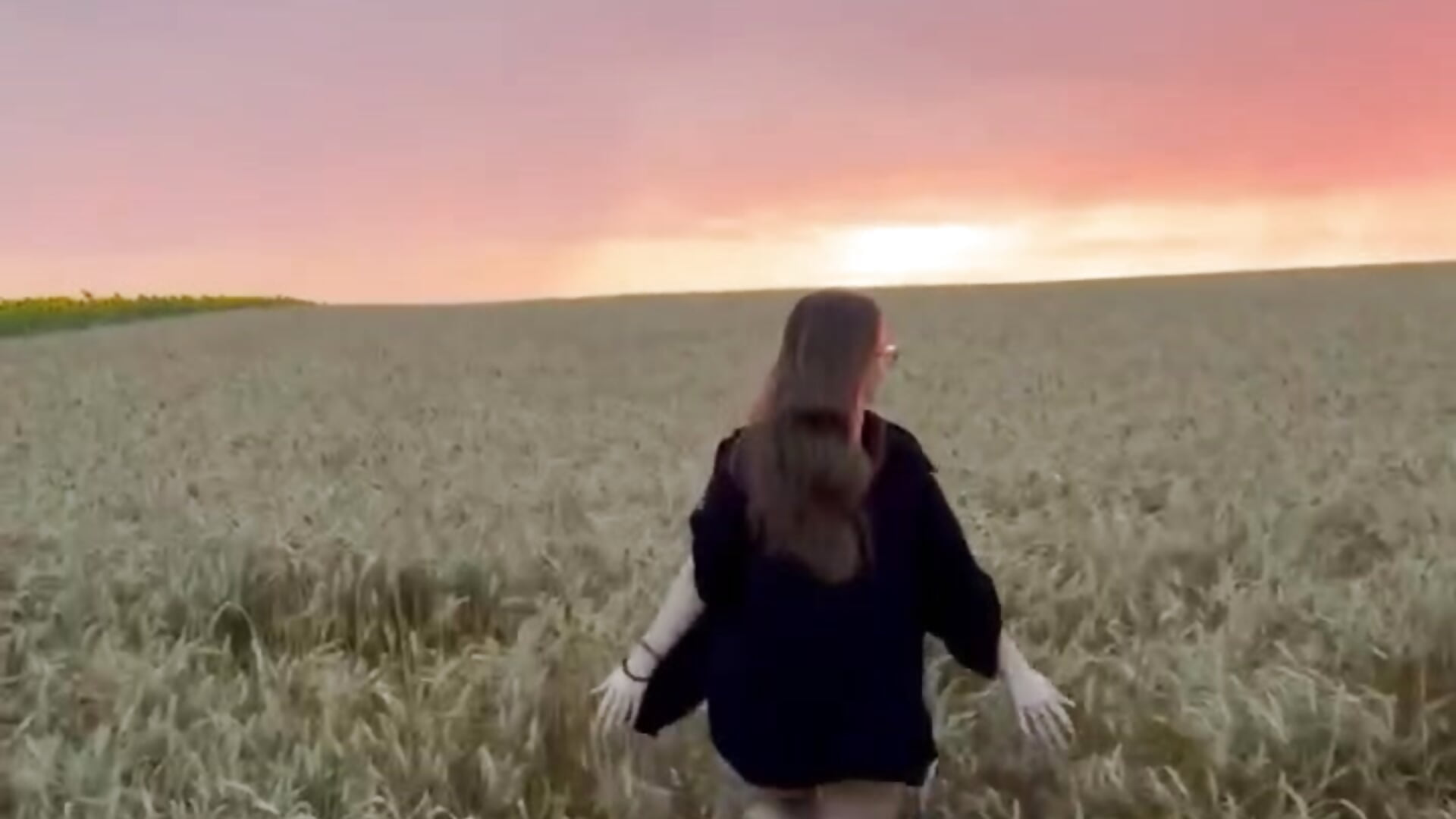 walk in beauty – video af ArrinaWairr cam-model