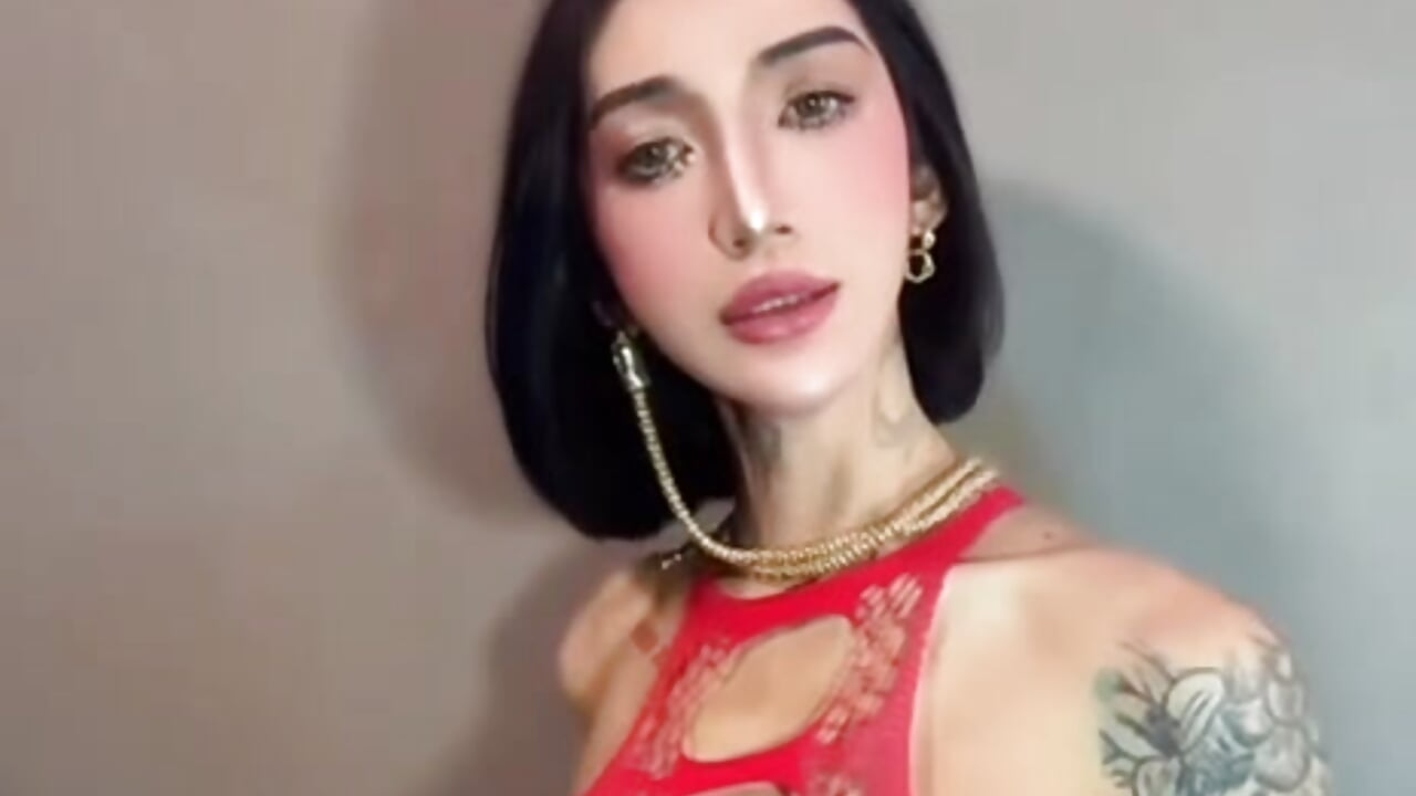 Merry Christmas Everyone ! - vidéo du modèle de showcams redhotties