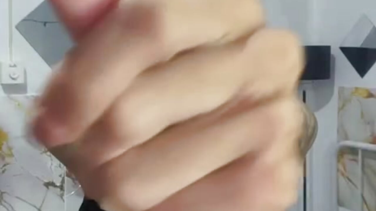 march 7 , 2025 - video van redhotties cam-model