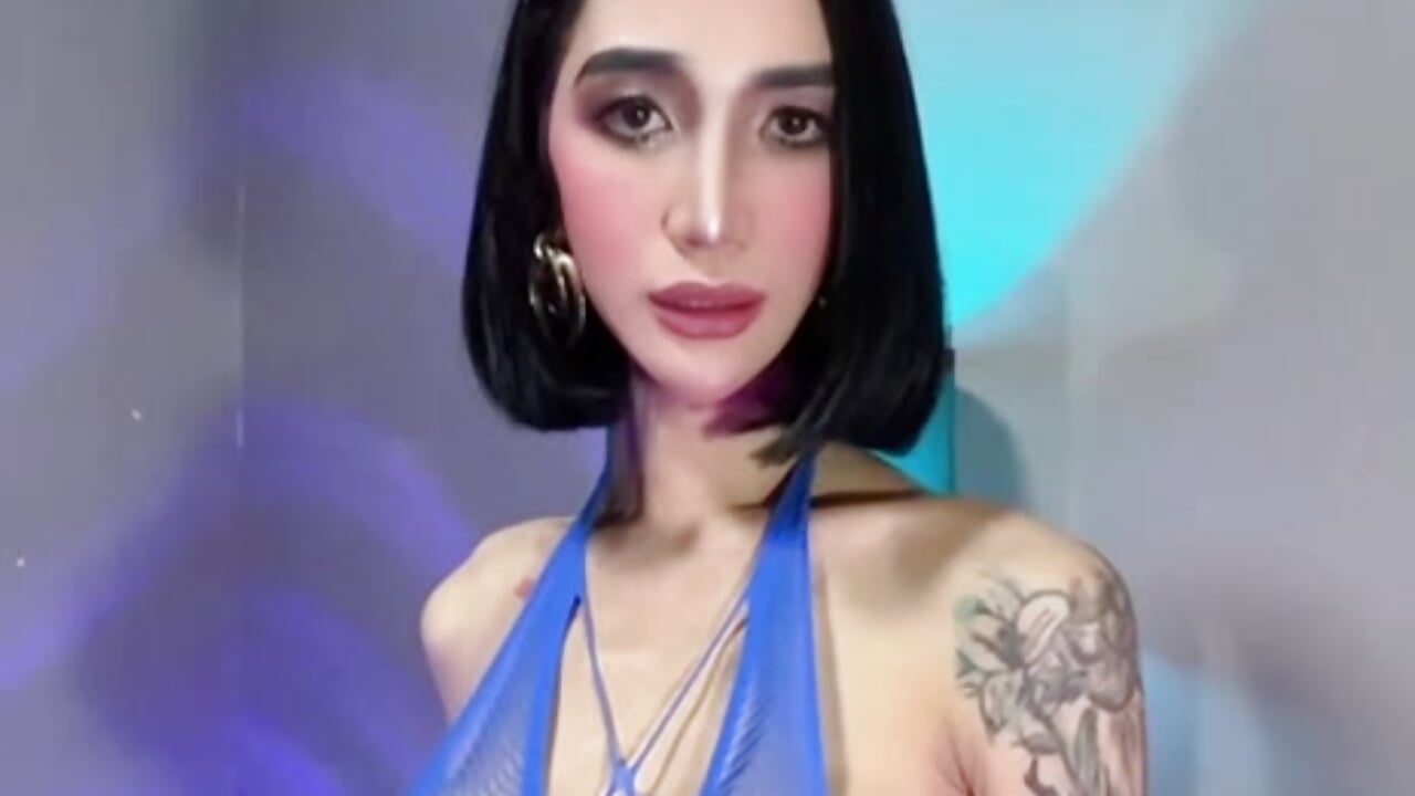 loyalty - vidéo du modèle de showcams redhotties