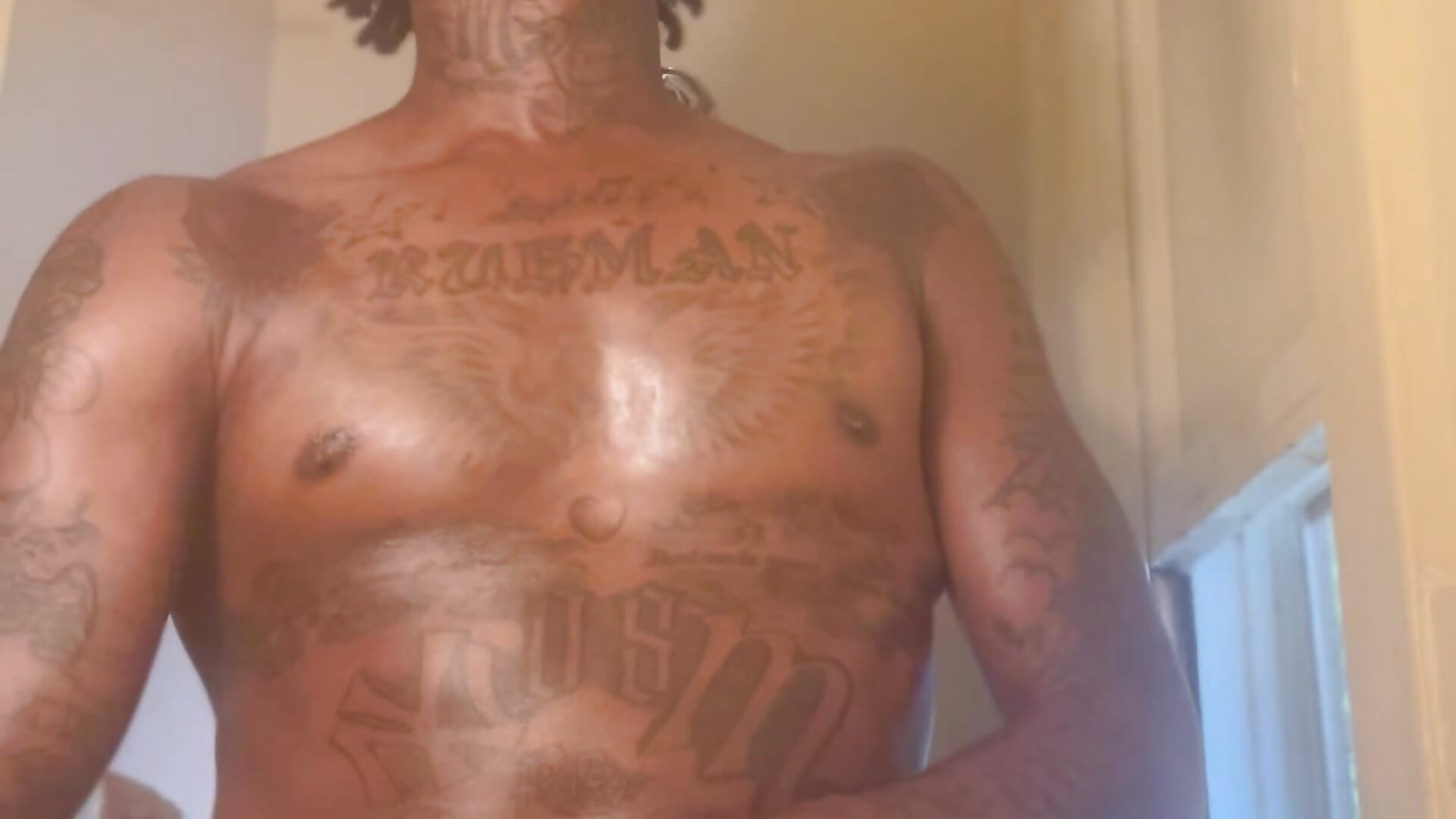 IMG_2048 - vidéo du modèle de showcams BigRuhman