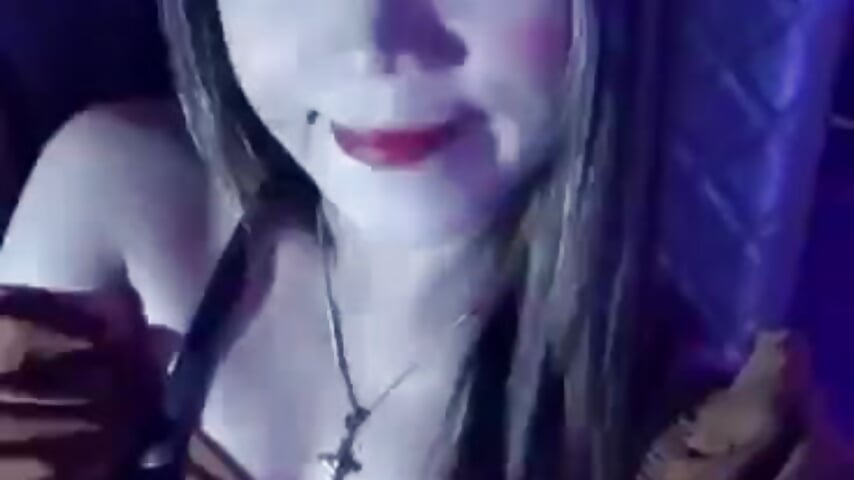 GET HIGH AND PARTY WITH ME uhmmmmmm－カメラキャストのLatinaCOCKSlayer_xxの動画