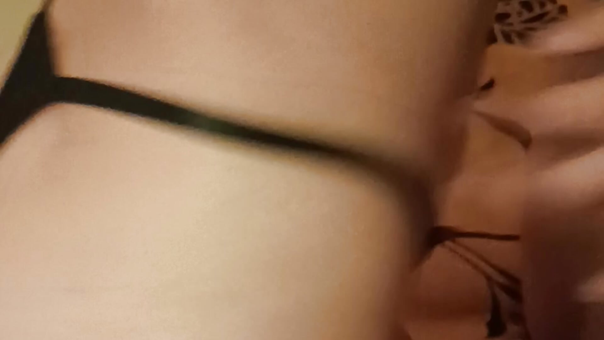 Kiss hot both
