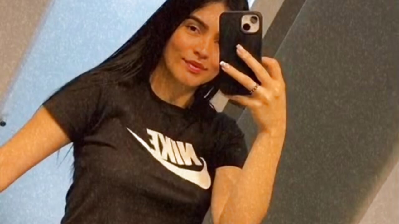 Heello 💋 - video by Sasha__sims__ cam model