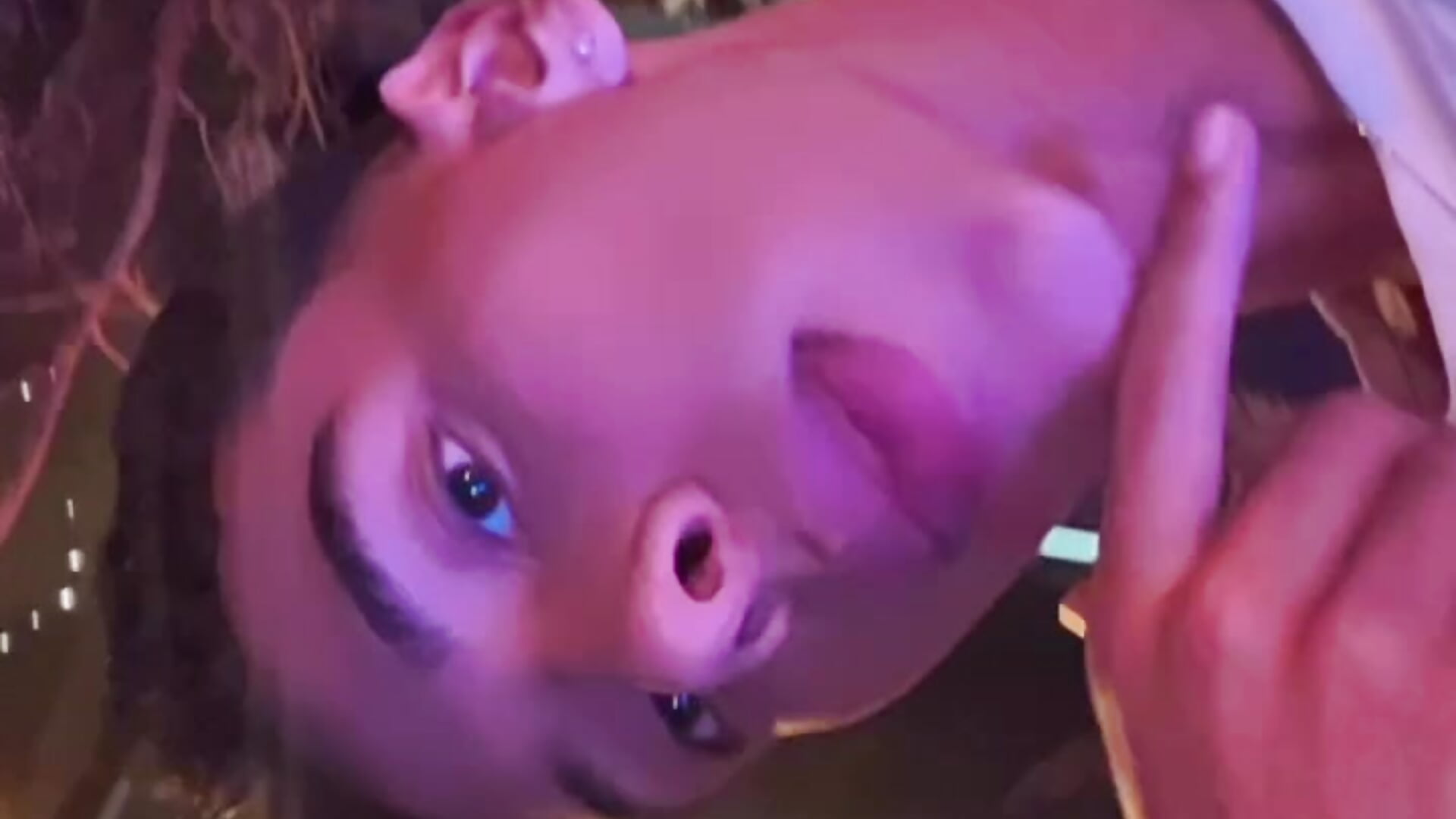 Chillingg - video by Aiden_Royce cam model