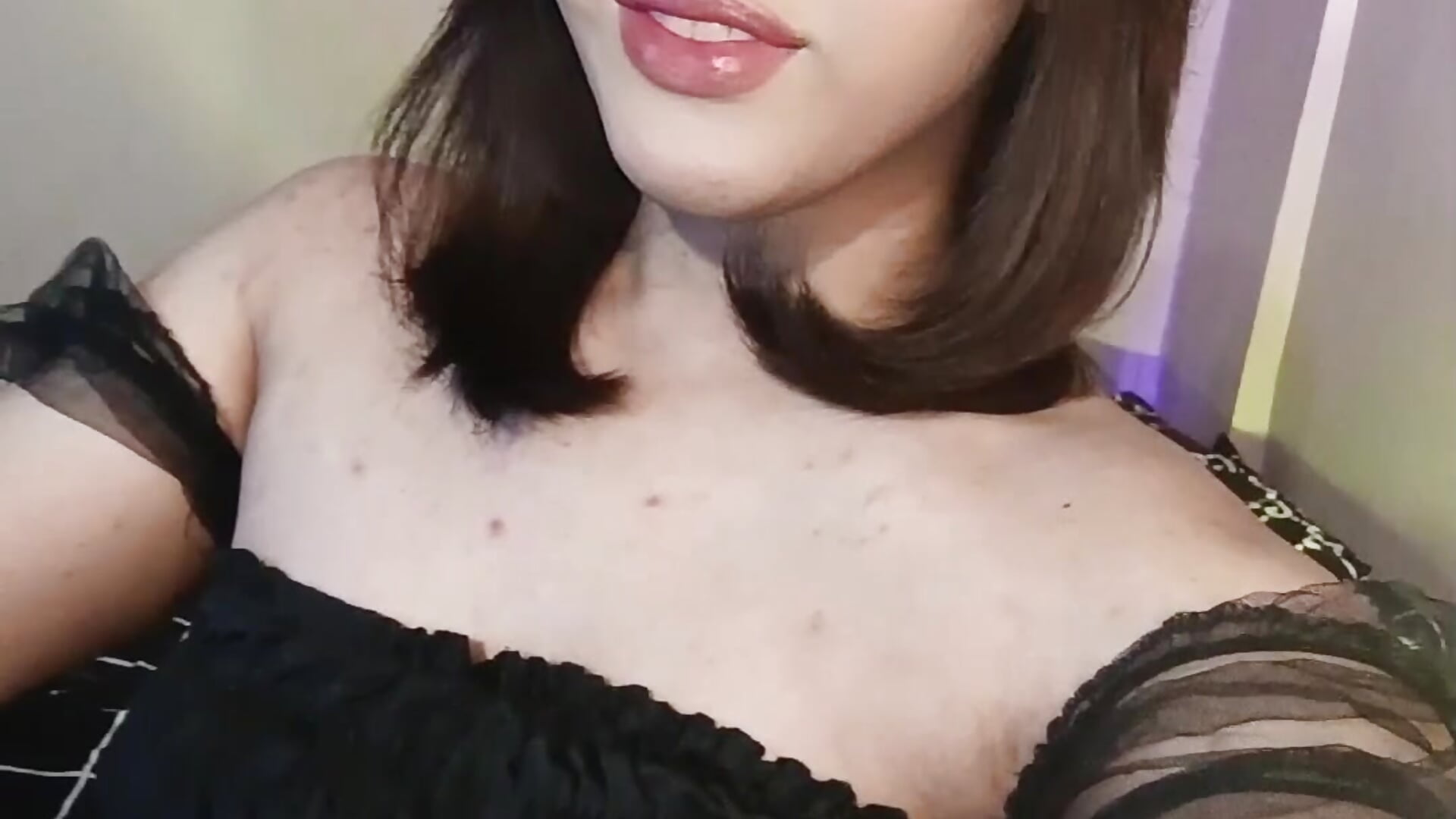 Sam in Black - video av ur_sweet_Sam cam-modell