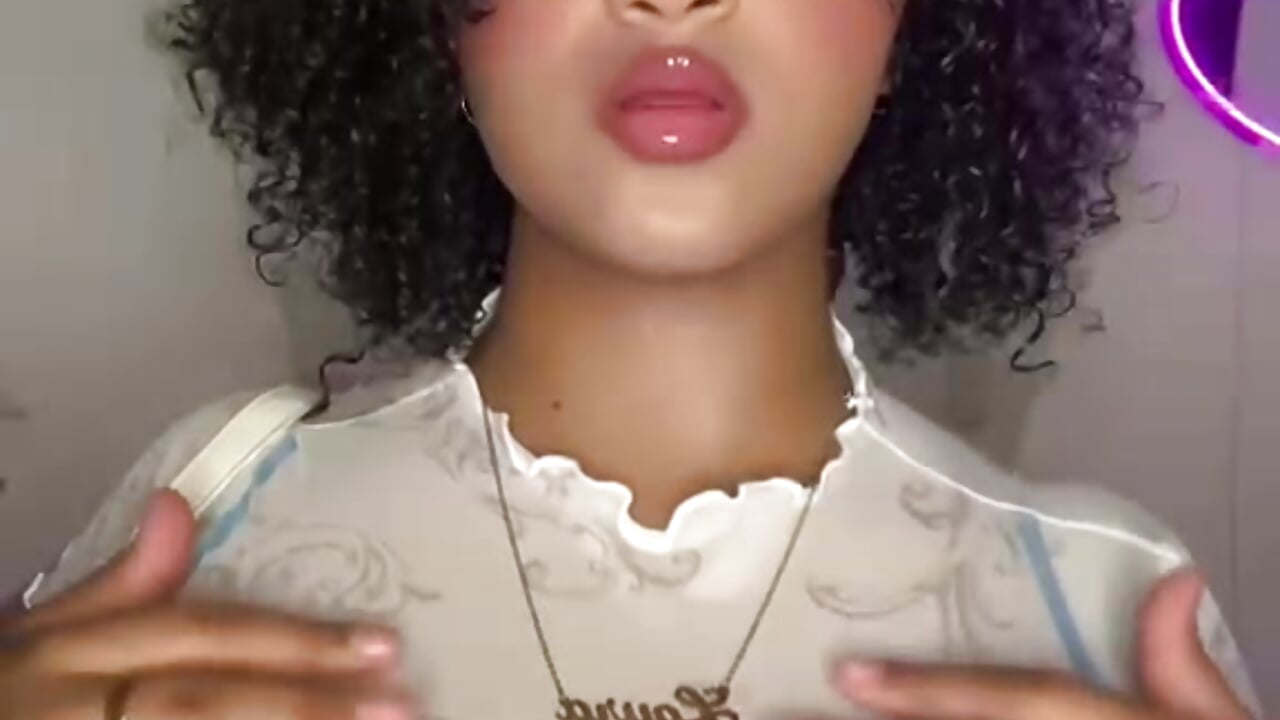 cute🥰 - clip cu Tina_curly model videochat